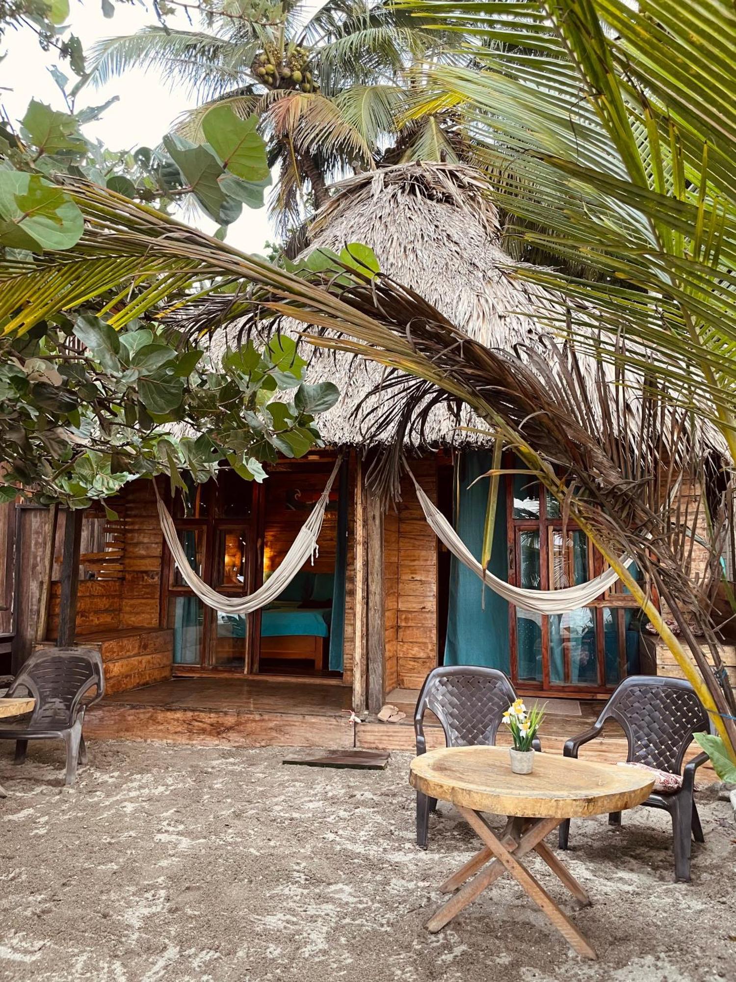 Chill And Surf Mendihuaca 호텔 Guachaca 외부 사진